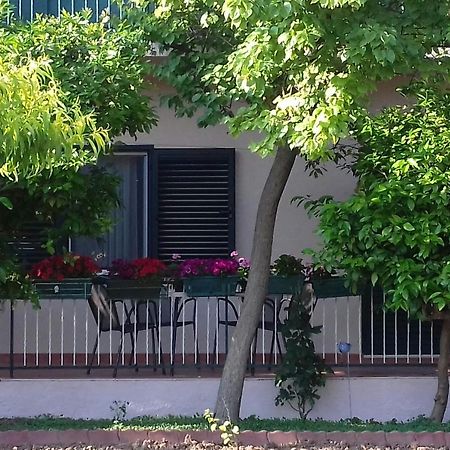 Jordan Appartement Kaštela Buitenkant foto