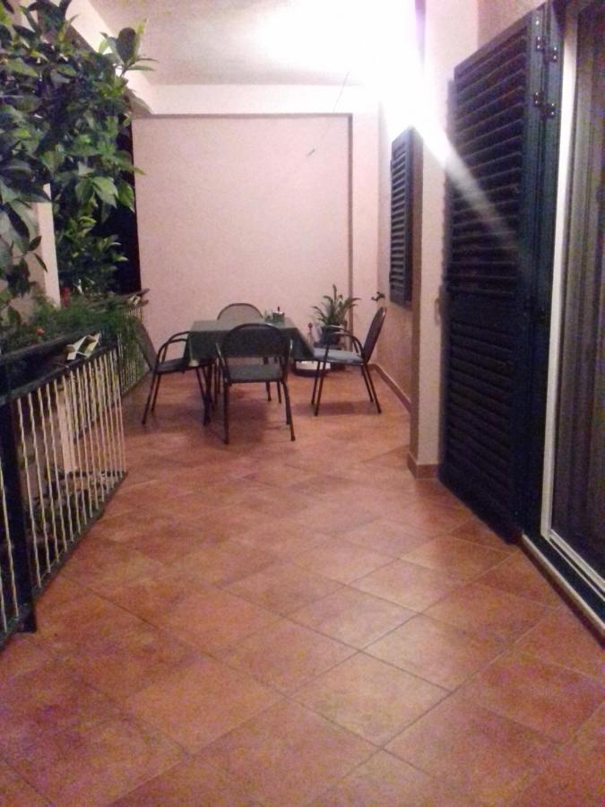 Jordan Appartement Kaštela Buitenkant foto